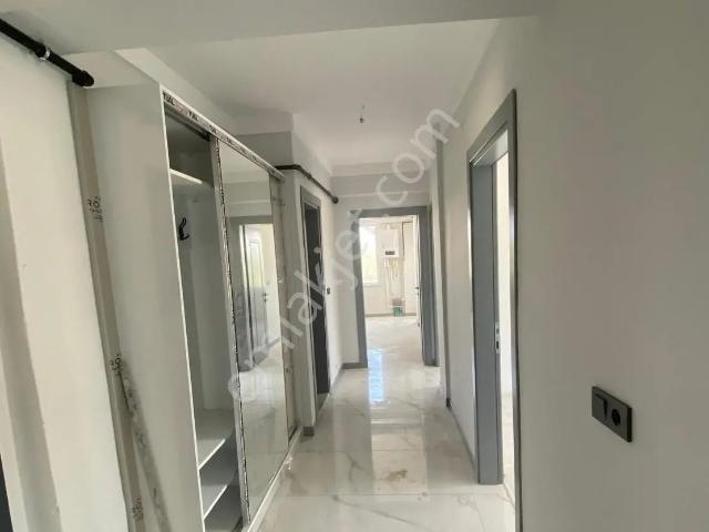 Akşehir Gazi Mahallesi'nde Sıfır 2+1 Kiralık Daire