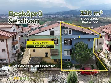 Ak Emlak'dan Göl Manzaralı 6+2 Bahçeli Tripleks Satılık Villa