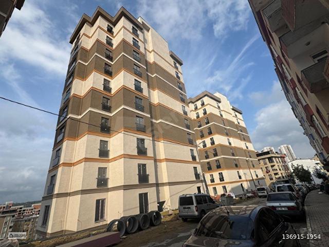 AKŞEMSETTİN NUPEL EVLERİ SİTESİNDE 2+1 SATILIK FIRSAT DAİRE !