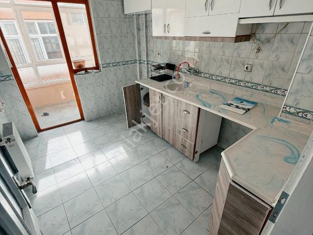 Akşemsettin Mah Katta Salon Bağımsız 3+1 Mazrafsız Kiralık Daire