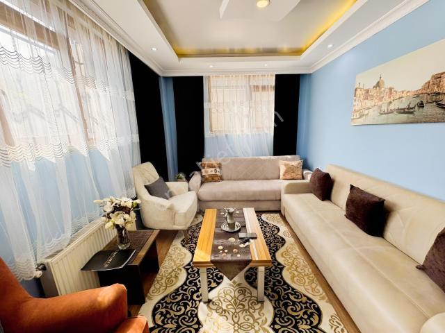 Akşemsettin Mah. Yeni Bina Metroya 5 Dk Eşyalı Kiralık 2+1 Daire