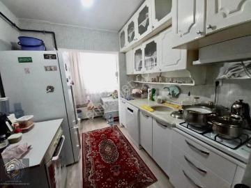 Akşemsettin Mah'de Ara Katta Ön Cephede Satılık Daire