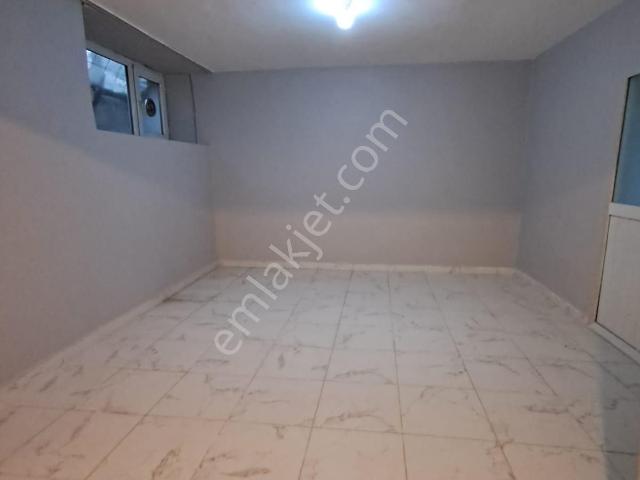Akşenden Fatih Çapada 1+1 50m² Kelepir Satılık Bodrum Katı Daire