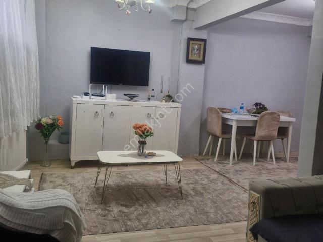 Akşenden Fatih Seyyidömerde 2+l Salon 90m² Kiralık Bahçe Katı