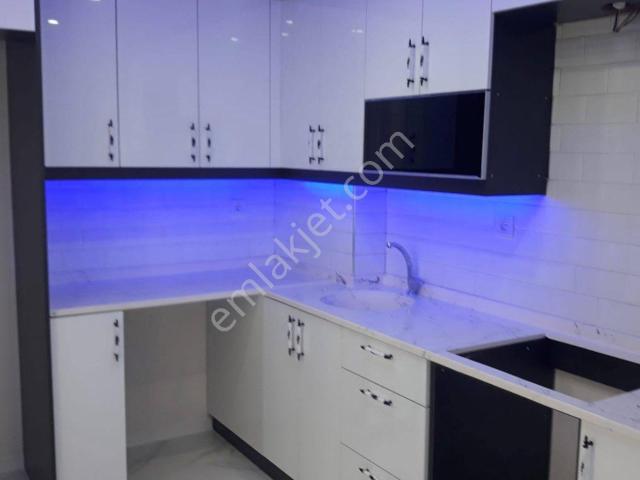 Akın Emlak’tan 3+1 110m2 Full Lüx Tadilatlı Ara Kat Daire