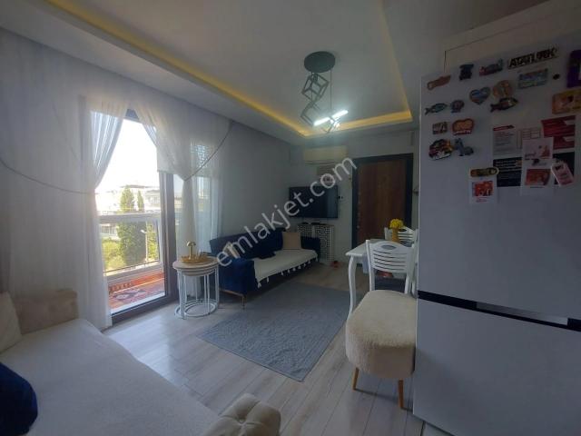 Akıncılar Mahallesinde 4 Yaşında 2+1 Satılık Daire