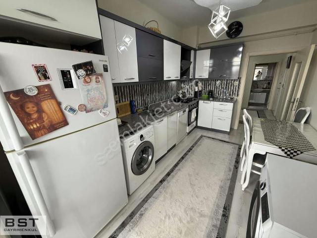 Akıncılar Mh 2+1 125 M2 Asansörlü Yerden Isıtmalı Satılık Daire
