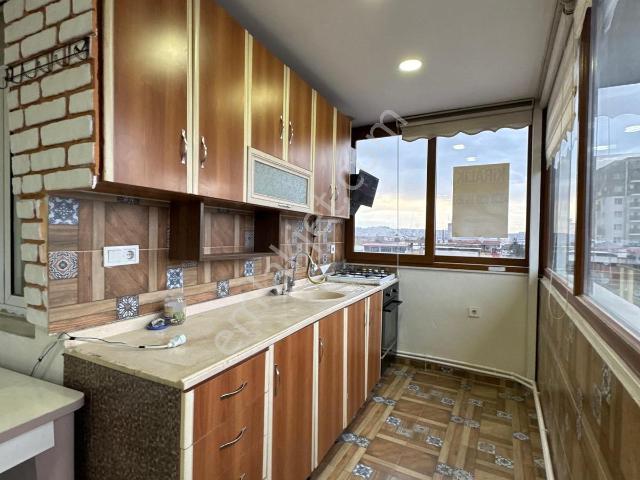 Akın'dan Yeşilbağlar Mah. Cadde Üzeri 2+1 85 M2. D.gazlı Daire