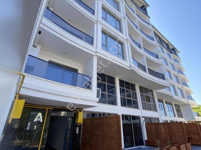 Kiralık çakırlar Havuzlu Sitede 1+1 Eşyalı Daire