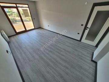 Akman'dan İstiklal Okuluna Çok Yakın 2+1 Kiralık Daire