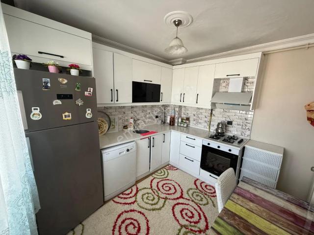 Akmecid Mahallesi Çatı Dubleks 5+2 210 M2 5 Katlının 5 Çatı Dubleks Full Özelikli Balkonlu Çift Gi