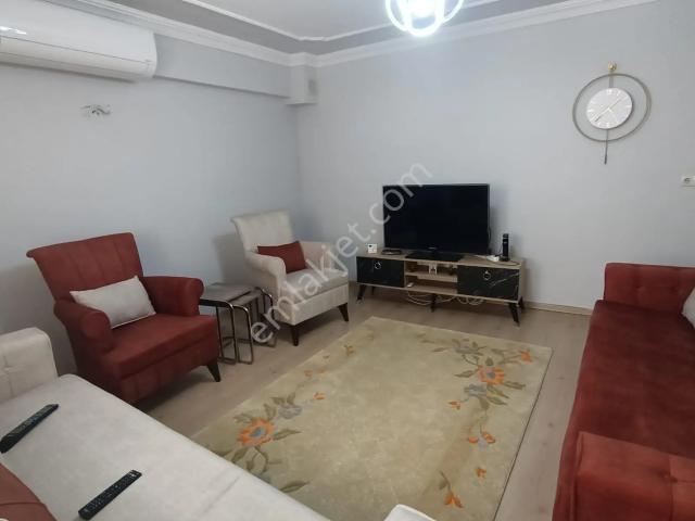 Akmescit Mahallesi Cumhuriyet Okulu Civarı