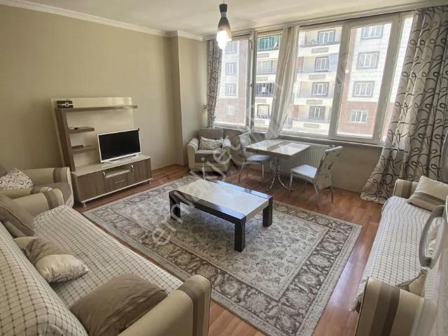 Akn Gayrimenkulden Mükemmel Konumda 1+1 Eşyalı Daire