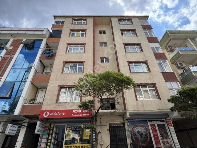 Akay Yapı'dan Metrobüse Yürüme Mesafesinde Kiralık 2+1 Daire
