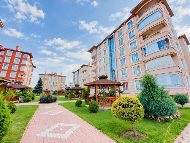 Akabe Mahallesi Kto Yakını Akkonak Siteleri 3+1 Arakat Daire