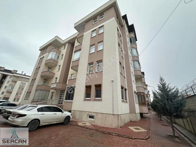 Akabe Siteleri Panjurlu Cambalkonlu 2+1 Bakımlı Daire