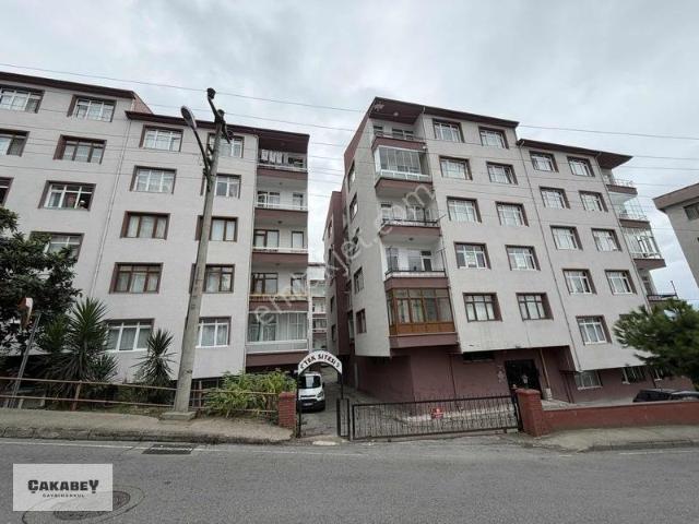 Çakabey Gayrimenkulden 2 No'lu Beşirlide Kiralık 2+1 Daire