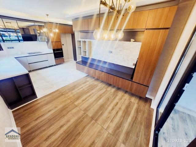 AKADEMİDEN OVACIKTA EMSALSİZ FİYAT ULTRA LÜKS 4+1 SİTE DAİRESİ