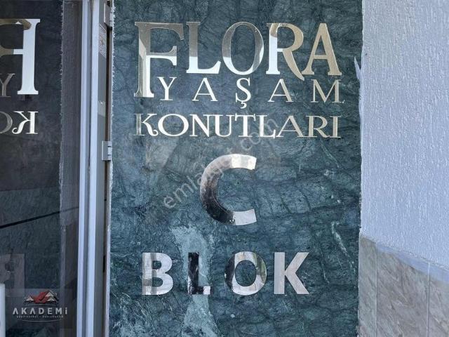 Akademi Gayrimenkulden Florya Yaşamda Site İçi 2+1 Kiralıkdaire