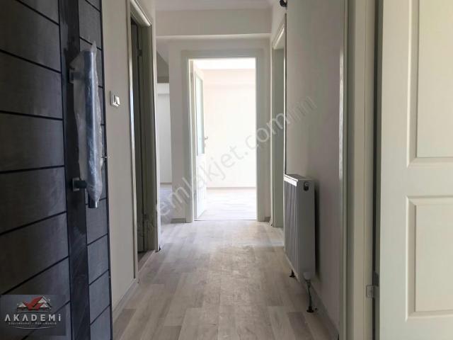 Akademi'den Mehmet Akif Ersoy'da Ebeveyn Banyolu Kiralık 2+1