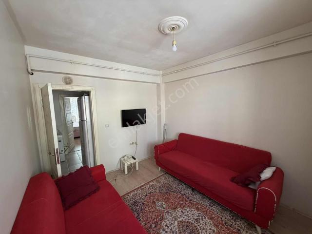 Akademi'den Espark Yakını Eşyalı Çift Cephe Kiralık 1+1