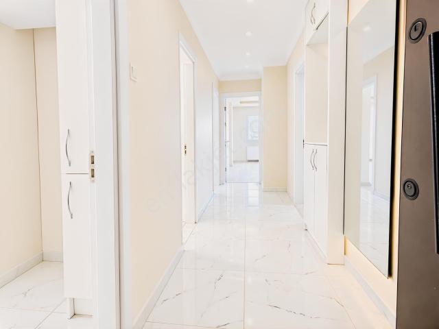 Akalından Akevlerde Deniz Manzaralı, Full Yapılı Kiralık Daire