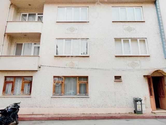 Akalfadan İnegölün Kalbi Çarşının Merkezinde Satılık Komple Bina