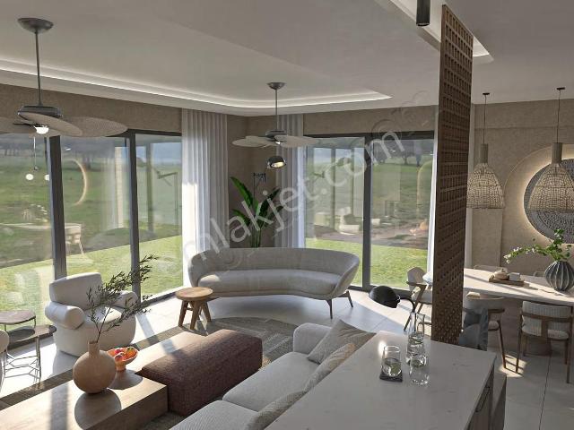Akarca Mahallesinde Lüks Satılık 8+1 Villa