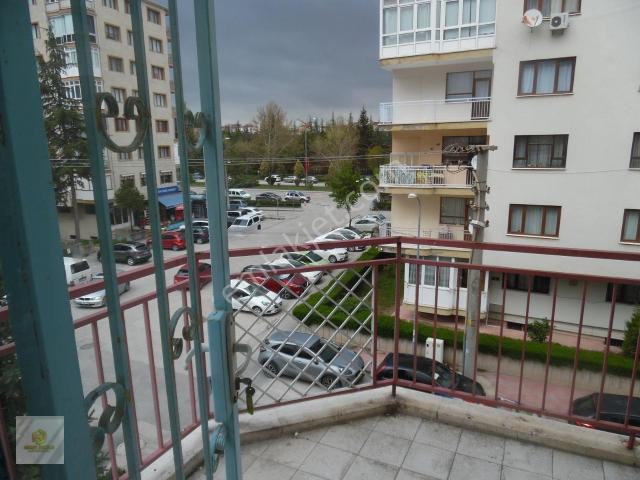 Akarbaşı Mahallesi Atatürk Bulvarı Yakını Kiralık 3+1 Daire