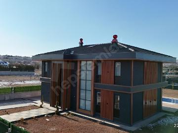AKARSU EMLAK'TAN GÖLBAŞI HACILARDA 4+1+5 BANYOLU ISITMALI HAVUZLU SÜPER LÜKS YAPILI ÖZEL VİLLA