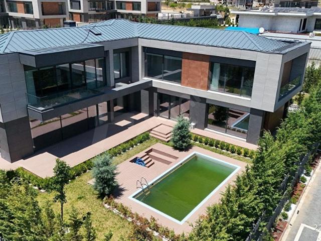 AKARSU EMLAK'TAN GÖLBAŞI LAGOM LIFE'TA İSKANLI LÜKS MÜSTAKİL HAVUZLU VİLLA 600M 5+1 SATILIK ÖZEL !