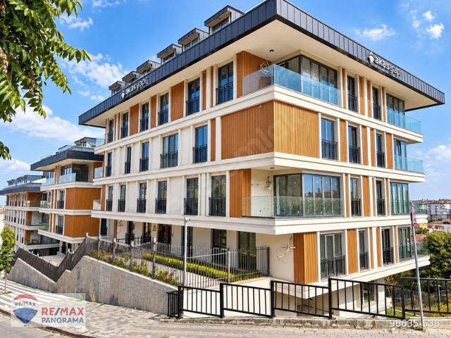 AKAS ÇAMLICA SİTESİNDE SATILIK LÜKS 2+1 DAİRE REMAX PANORAMA