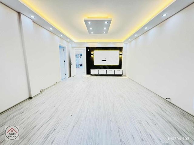 AKBÜK'TE DENİZE 500 MT 2+1 ARA KAT AYRI MUTFAK SIFIR DAİRE