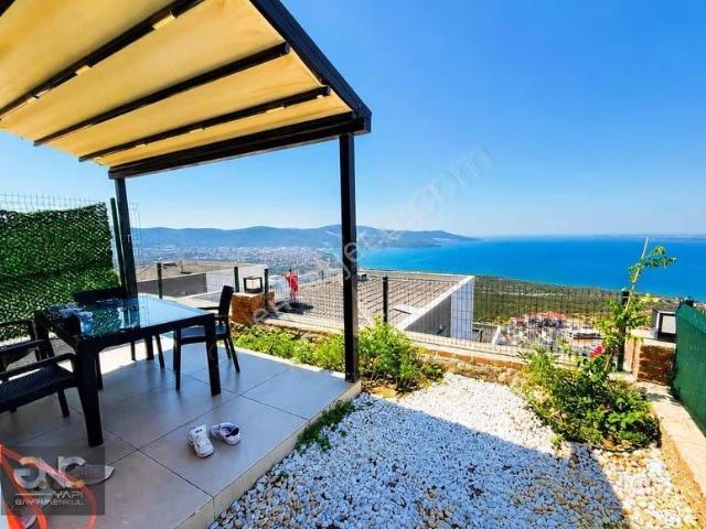 Akbükte Full Eşyalı 3+1 Bahçeli Villa Kaçırılmaz Fırsat!