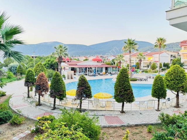 Akbükte Tatil Konseptli Sitede Satılık 1+1