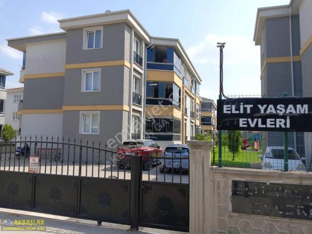 Akbaşlar Gayrimenkul Den Elit Yaşam Evlerinde Satılık Lüx Daire