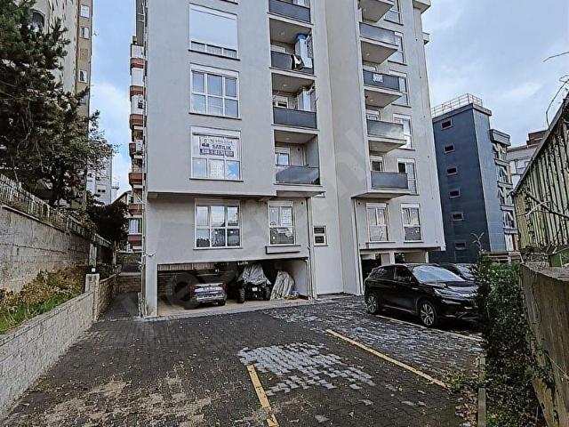 AKBAL EMLAK BAHÇELİEVLER MAH. 85 M2 2+1 SALON 7.950.000 TL