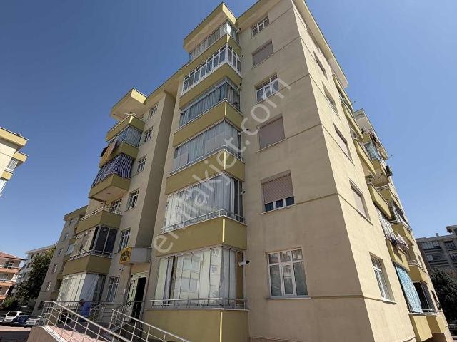 Akbel Siteleri Kiralık 3+1 Geniş Daire