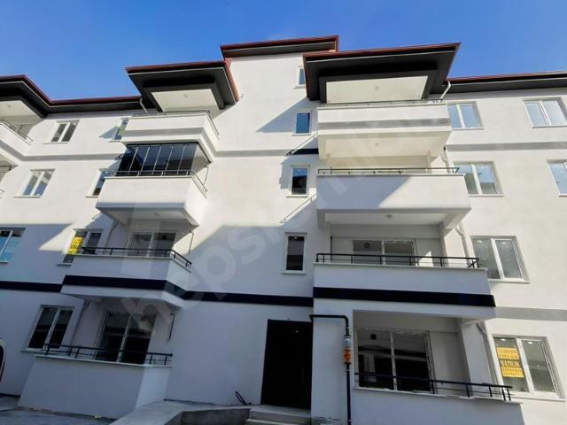 AKBİLEK MAHALLESİN'DE SATILIK GENİŞ 2+0 DAİRE