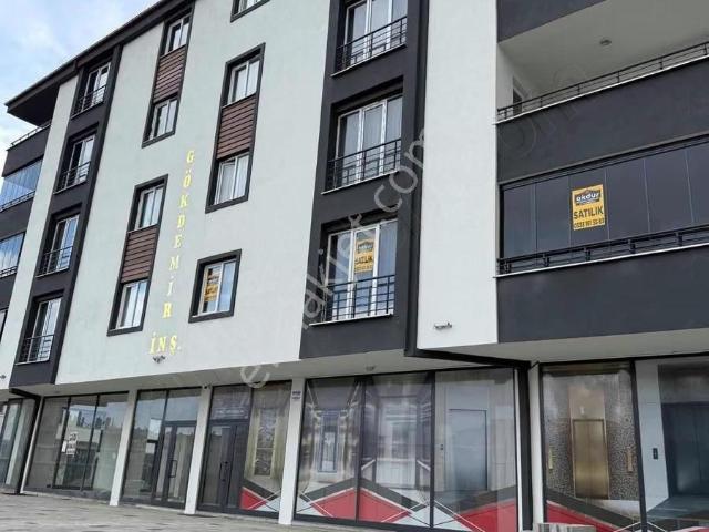 Akdur'dan Tekkeköy'de Kiralık Eşyasız 2+1 Daire