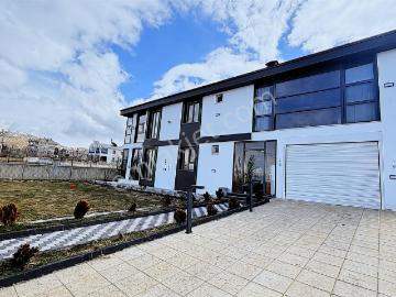 Gevaş, Van ili, Doğu Anadolu Bölgesi - Balkon