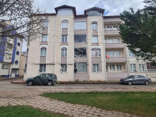 Akdegırmen 3+1 140m2 Asansorlu Arakat Daıre