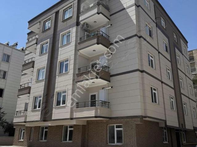 Akdem Emlaktan Kiralık 2+1 Sıffır Daire