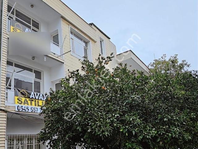 Akdeniz / Nusratiye De Komple Satılık 3 Katlı Bina Merkezi Konum