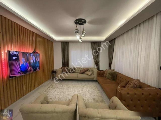 Akdeniz'de Satılık 3+1 Oturumlu Bağmz Mutfak 2+1 Daire