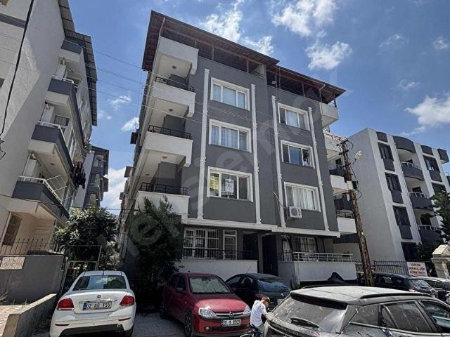 AKDENİZ MAHALLESİN'DE 3+1 KİRALIK DAİRE