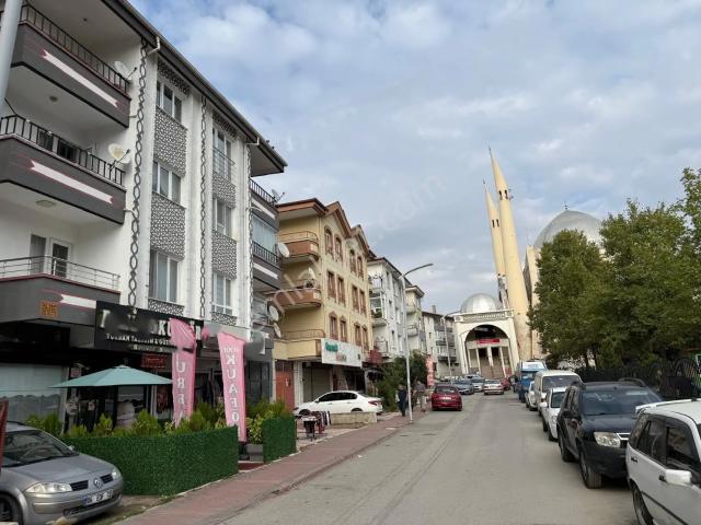Akdere M.ali Altun Caddesi Park Manzaralı 3+1 Satılık Daire