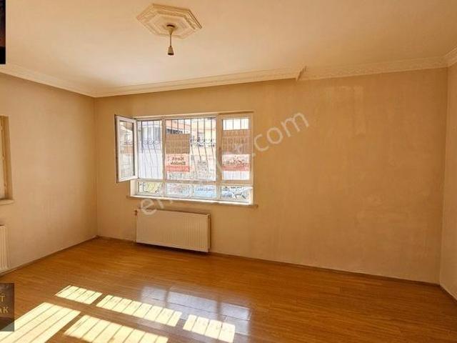 Akderede Full Yapılı 2+1 Giriş Kat Kiralıkdaire