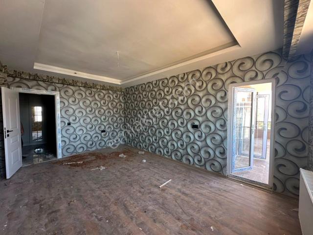Akev Gayrimenkul'den Sultan Park Sitesi Ara Kat 3+1 Daire