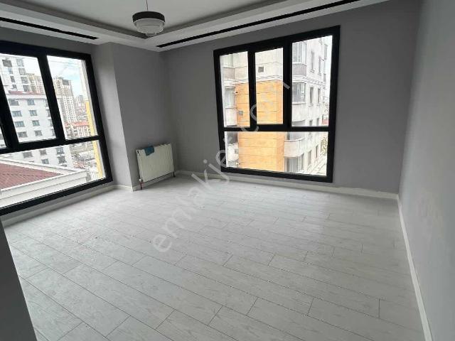 Akevler Mahallesi Aile Butik Sitesi'nde Kiralık 2+1 Daire